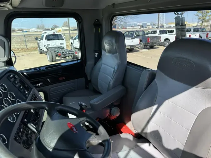 2020 Peterbilt 3891e401ee681fa75a4aea8ca66db5c518c