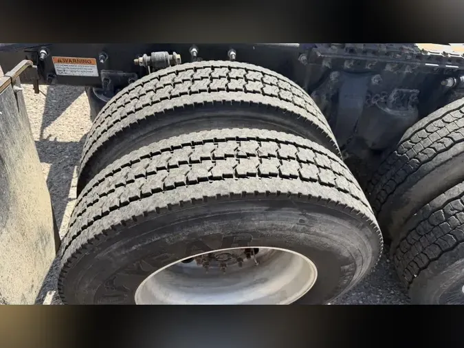 2019 FREIGHTLINER/MERCEDES CASCADIA 125
