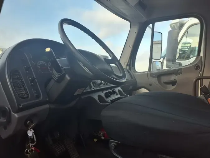 2019 FREIGHTLINER/MERCEDES M2 106