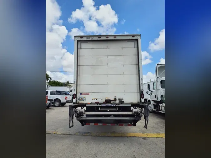 2018 FREIGHTLINER/MERCEDES M2 106