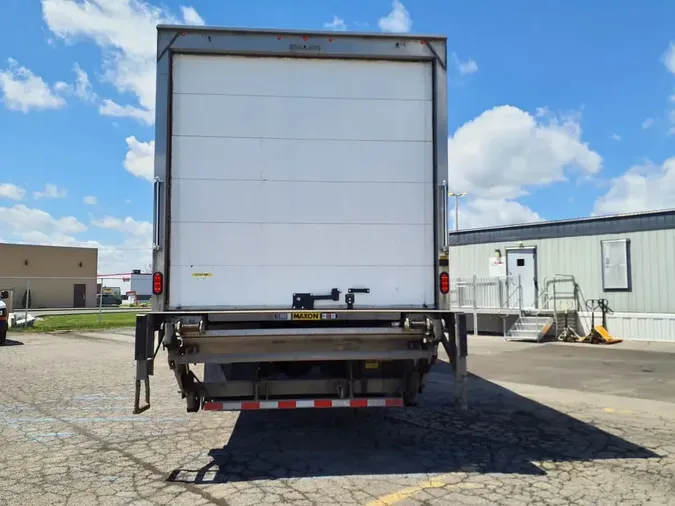 2022 FREIGHTLINER/MERCEDES M2 1061e5990bdf2733487f8b3f8e29d6208e6