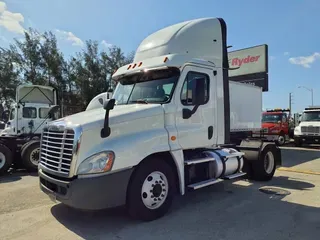2019 FREIGHTLINER/MERCEDES CASCADIA 125