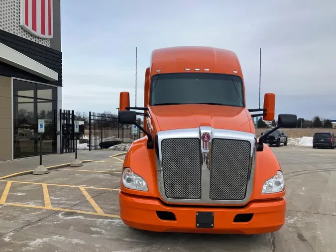 2020 Kenworth T680