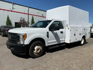 2017 FORD MOTOR COMPANY F350