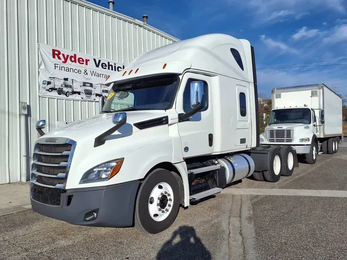 2020 FREIGHTLINER/MERCEDES NEW CASCADIA PX126641e5e3b768743bf19086ea91eade16aa0