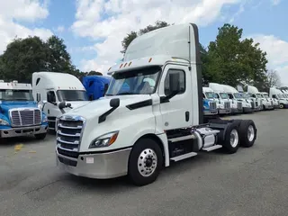 2019 FREIGHTLINER NEW CASCADIA PX12664