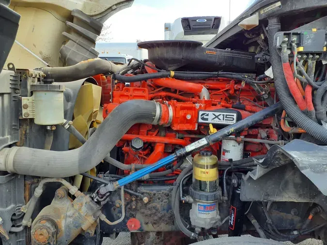 2019 NAVISTAR INTERNATIONAL LT625 SLPR CAB