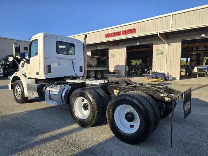 2020 Peterbilt 567