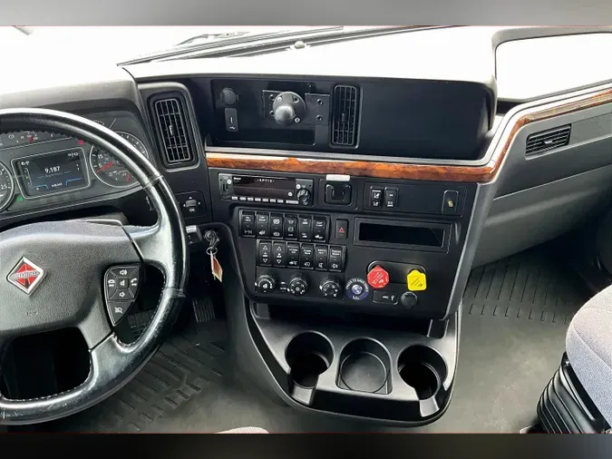 2021 INT LT625 6x4