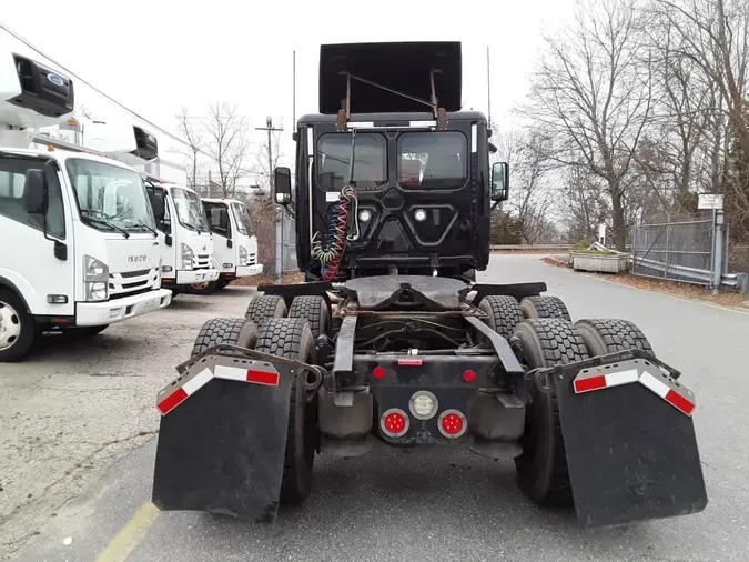 2019 FREIGHTLINER/MERCEDES CASCADIA 1251e68bd6643209115d486a3fb7b2f0bd1