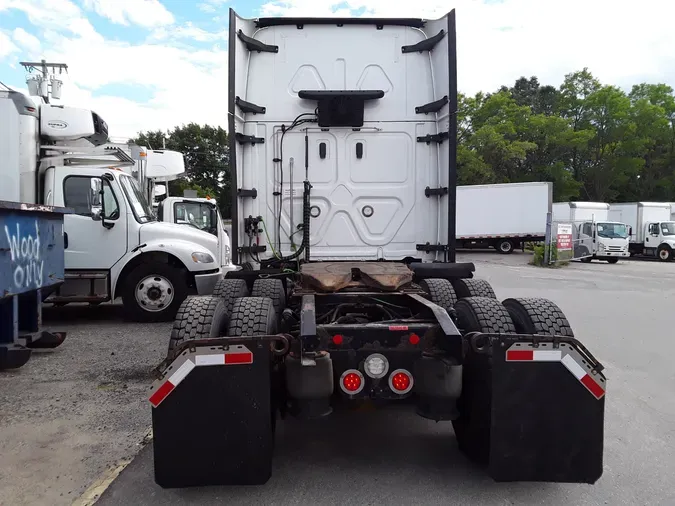 2019 FREIGHTLINER/MERCEDES CASCADIA 125