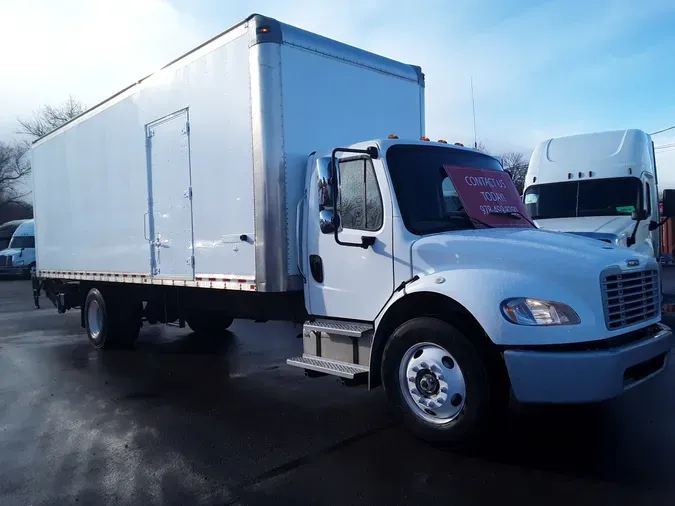 2018 FREIGHTLINER/MERCEDES M2 106