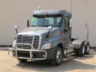 2014 FREIGHTLINER CASCADIA 125