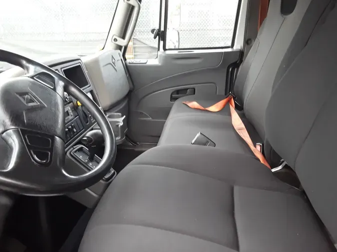 2018 NAVISTAR INTERNATIONAL 4300