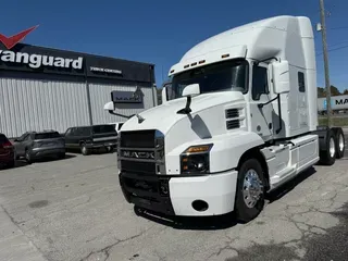 2019 Mack ANTHEM 64T