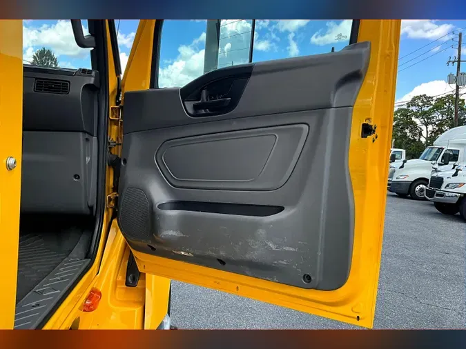 2019 INT LT625 6x4