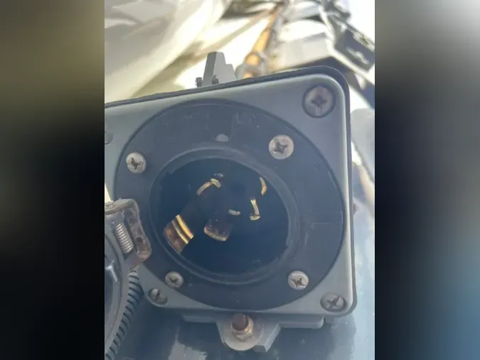 2019 FREIGHTLINER/MERCEDES M2 106