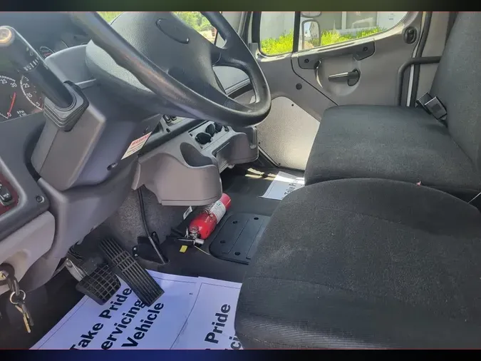 2019 FREIGHTLINER M2 1061e7f78c0f59604cc30e5d4ebe065ce66