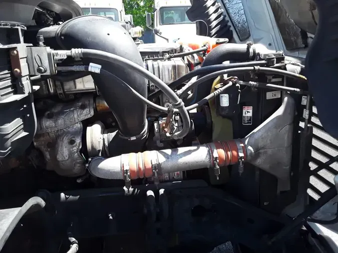 2019 FREIGHTLINER/MERCEDES CASCADIA 125