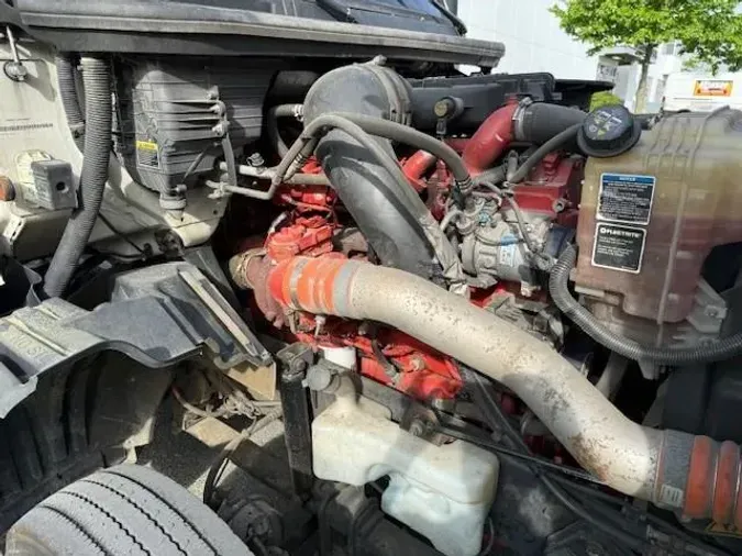 2020 International LT625