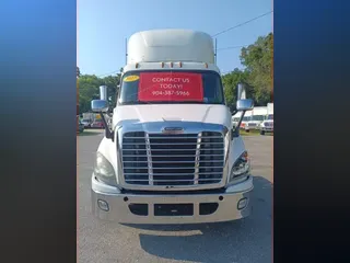 2017 FREIGHTLINER CASCADIA 113