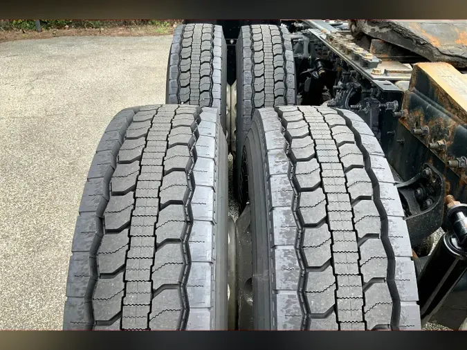 2020 INT LT625 6x4