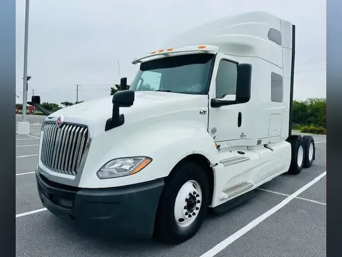 2019 International LT625