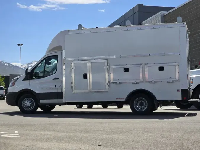 2024 Ford Transit Cutaway