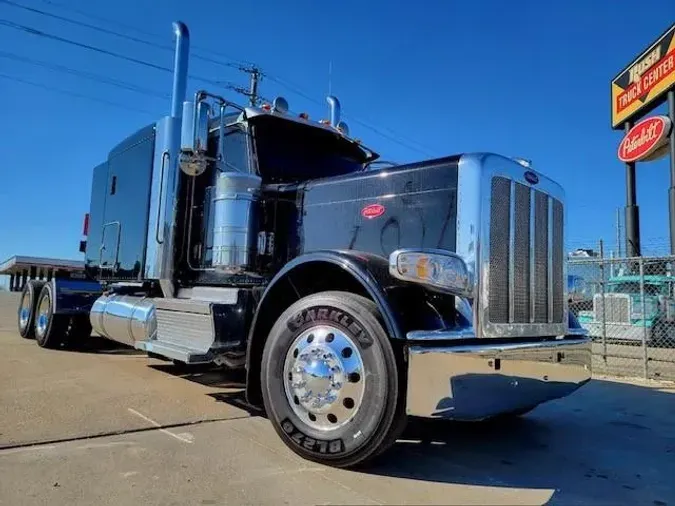 2022 Peterbilt 3891e8b846efbb2ed6deee24173ab91e71f