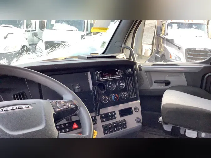 2020 Freightliner Cascadia 1261e8dcd2d38d30fe9fac930e0a654a459