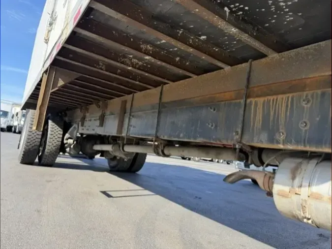2020 FREIGHTLINER/MERCEDES M2 106