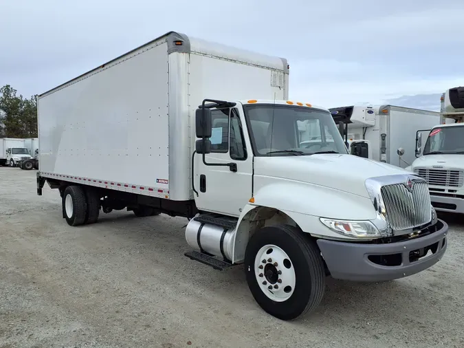 2019 NAVISTAR INTERNATIONAL 4300
