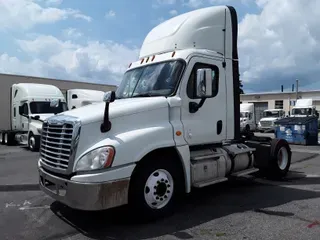 2018 FREIGHTLINER/MERCEDES CASCADIA 125