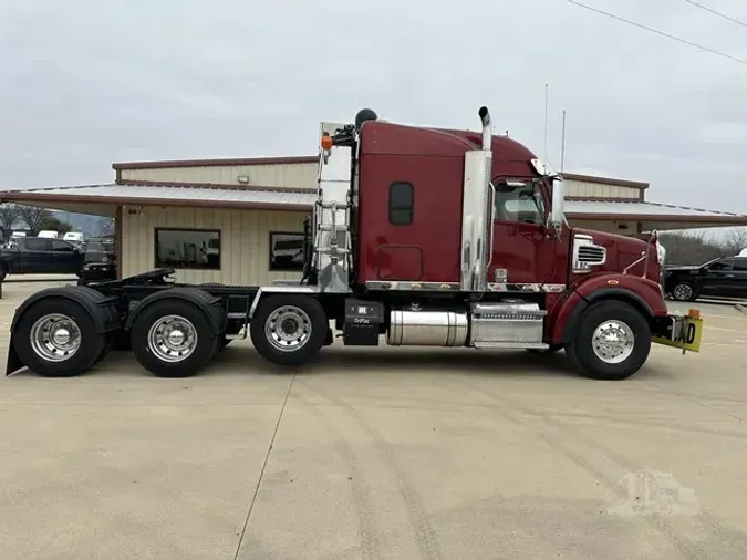 2020 FREIGHTLINER 122SD