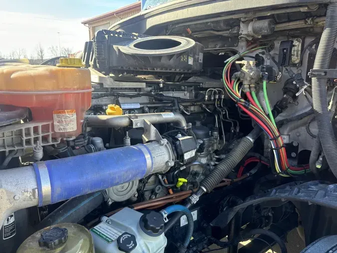 2020 Freightliner Cascadia 126