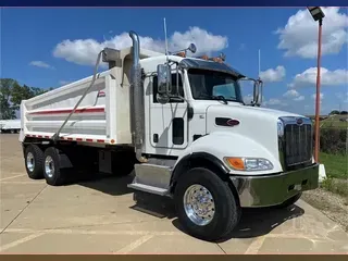 2016 PETERBILT 348