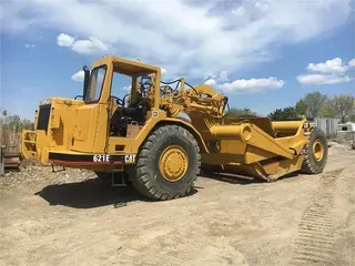 1987 CATERPILLAR 621E