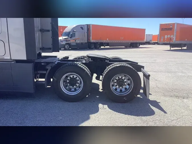 2025 Freightliner Cascadia 1261e9ecb39d905606611d525dd704dbdc6