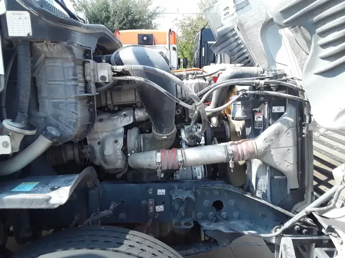 2019 FREIGHTLINER CASCADIA 125