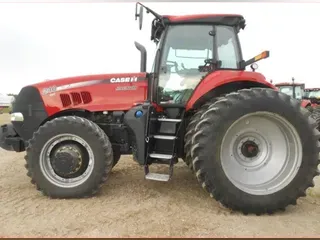 2016 Case IH 240 MAGNUM