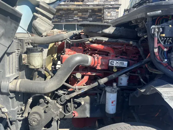 2020 International LT6251eac412df92939632881103b5fb38e18