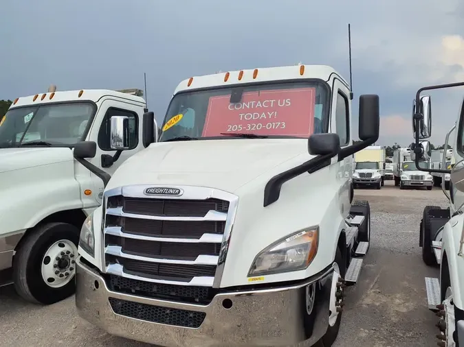 2020 FREIGHTLINER NEW CASCADIA 1161eaf9ae98017c7e967c3743f739c4232