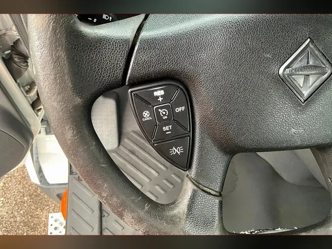 2019 INT LT625 6x4