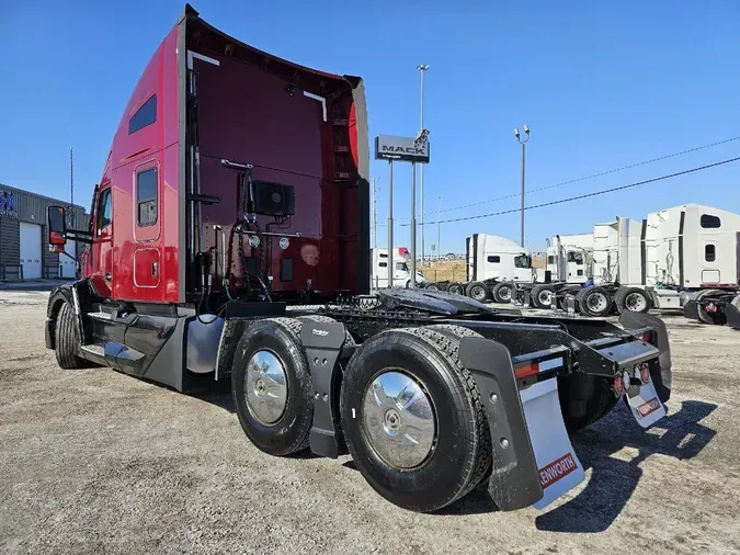 2023 KENWORTH T680