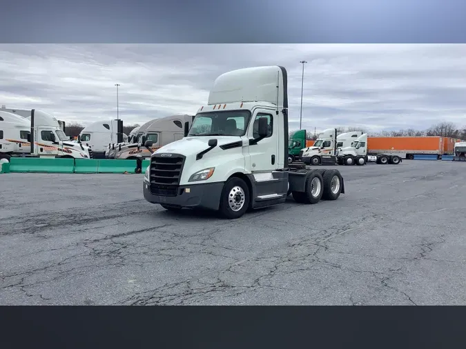 2020 Freightliner Cascadia 1261eb6186d90ab28d1be2f6d2062e8ce47