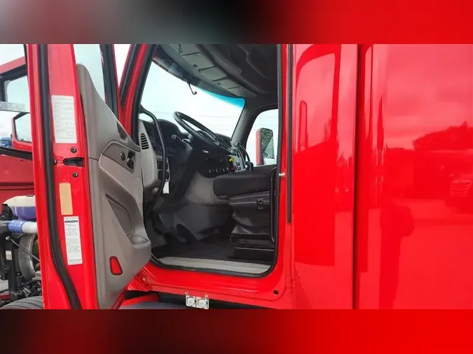 2019 PETERBILT 579