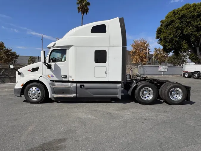 2021 Peterbilt 579