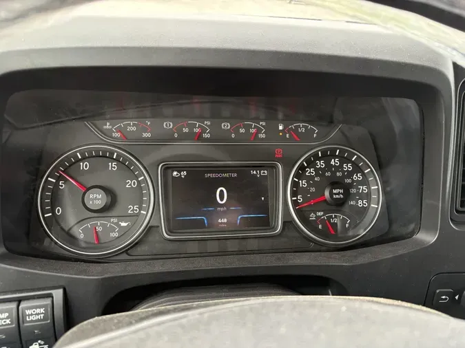 2027 International HX520 SLEEPER