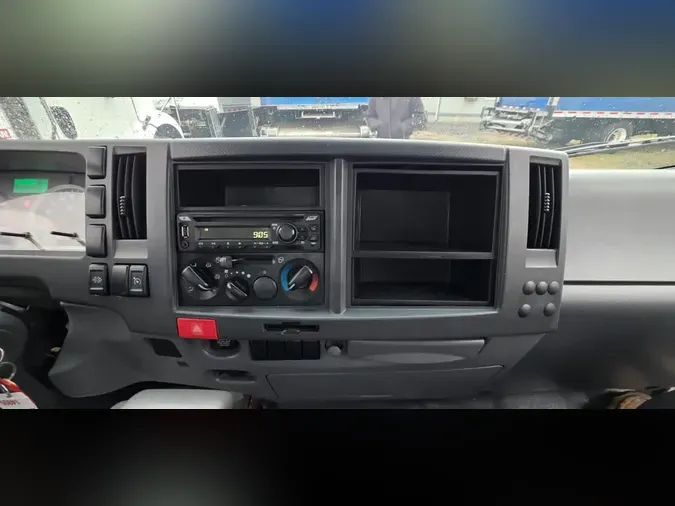 2019 ISUZU NPR HD1ec090d3ea171f508adf98404b180da9