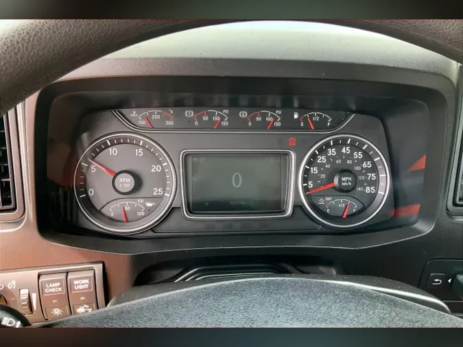 2021 INT LT625 6x4